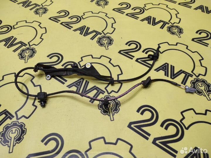 Датчик ABS задний правый Subaru Legacy(Outback )