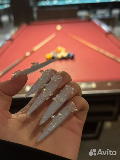 Требуются модели на маникюр