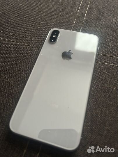 iPhone X, 64 ГБ