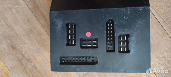 Монтажный блок ваз 2110