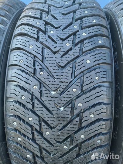 Nokian Tyres Nordman 8 SUV 235/60 R18 107T