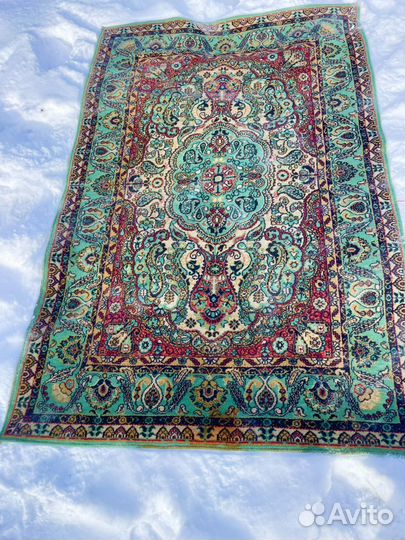 Ковер шерстяной СССР 1.40 -2.20 см