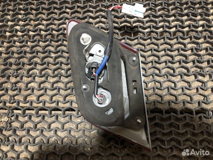 Фонарь задний правый Камри 40 Toyota Camry