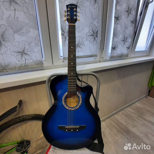 Акустическая гитара