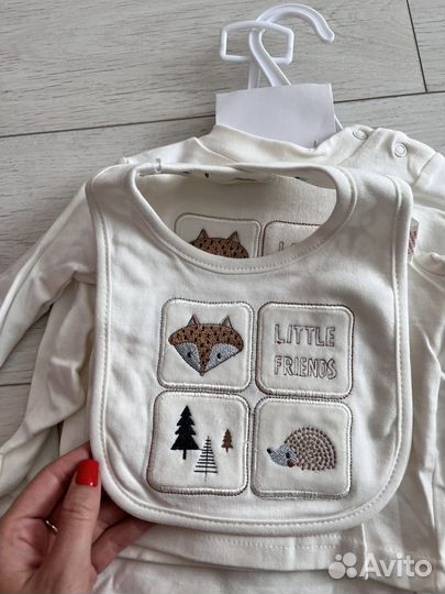 Костюм для девочки новый