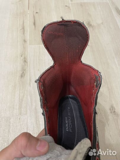 Коньки хоккейные bauer х700 4,5ee