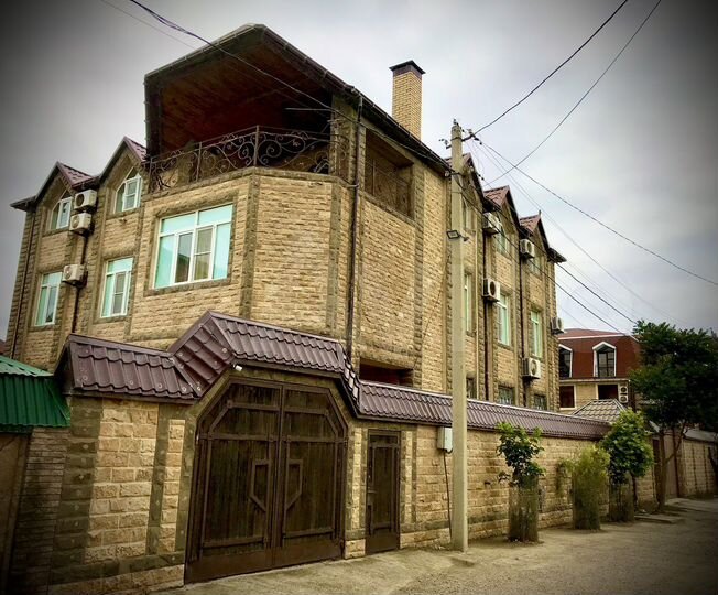 Комната 45 м², 1/3 эт.