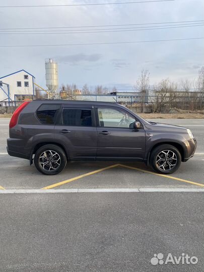 Nissan X-Trail 2.5 CVT, 2012, 244 000 км