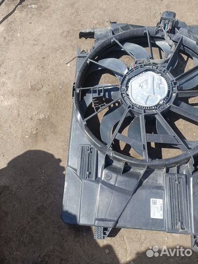 Диффузор вентилятора в сборе Kia K5 25380-L1500