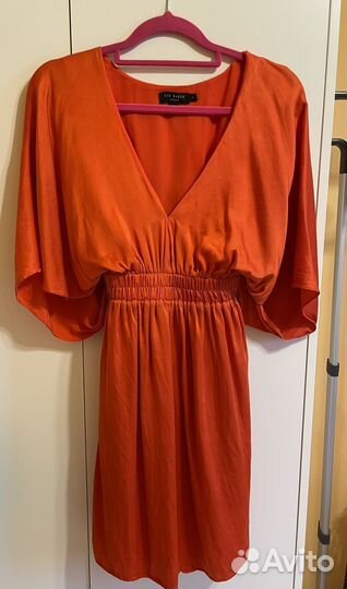 Платье шелковое