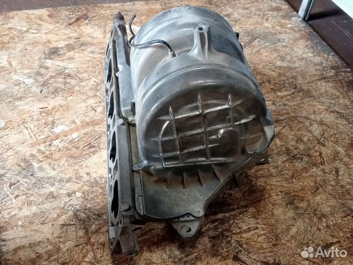 Впускной коллектор Chevrolet Lacetti 1.8