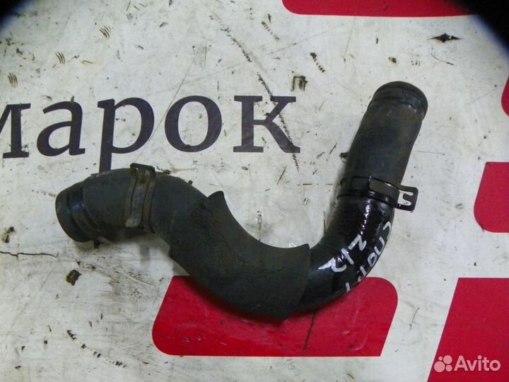 Патрубок двигателя Kia Sportage