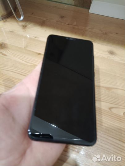 Xiaomi Mi 8 Lite, 4/64 ГБ