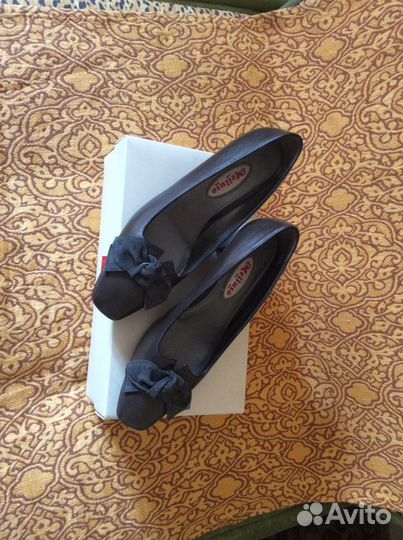 Туфли кожаные новые