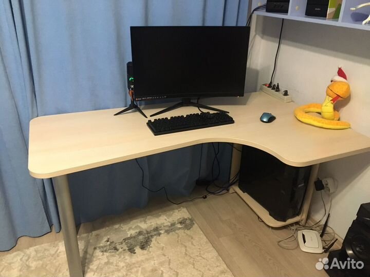 Комлект подростковой мебели