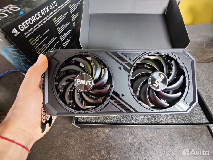 Видеокарта RTX 4070 palit