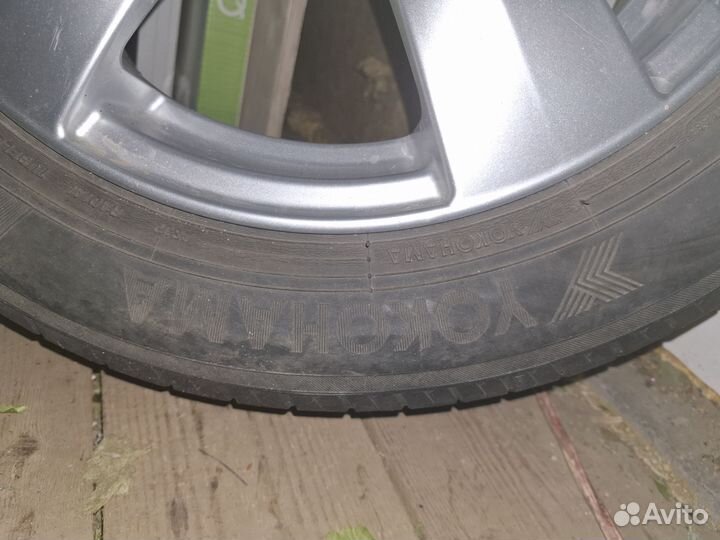 Литые диски с летней резиной r15