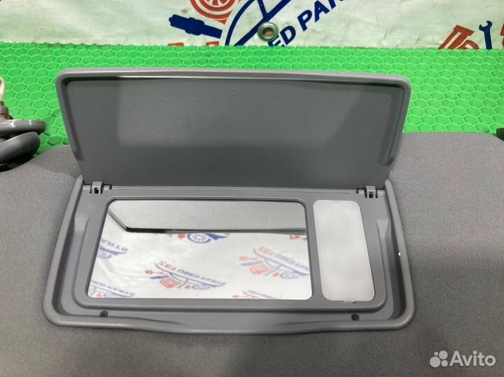 Козырек солнцезащитный левый Acura Mdx YD2 J37A1