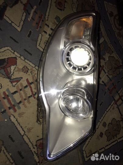 Фара правая volkswagen touareg