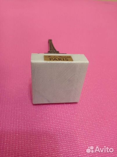 Эйфелева башня