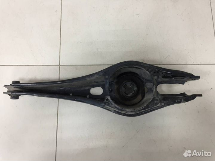 Рычаг задний нижний Volkswagen Tiguan 2017