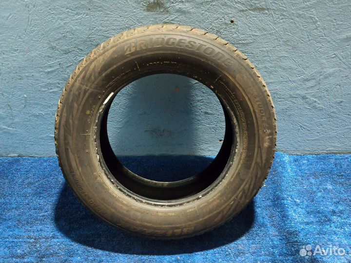 Bridgestone Blizzak WS-80 215/65 R16 98H