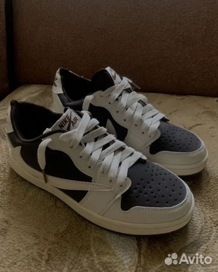 Кроссовки nike