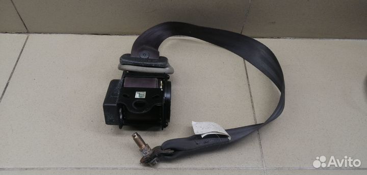 Ремень безопасности V5 2013