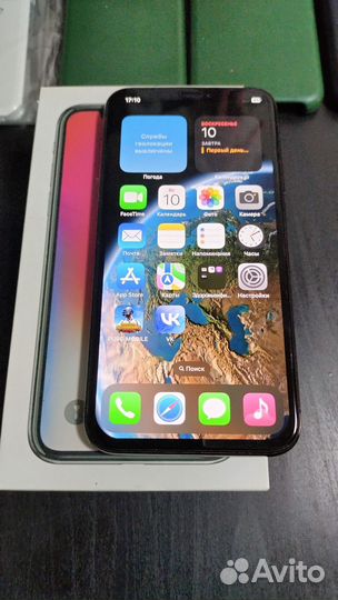 iPhone X, 64 ГБ