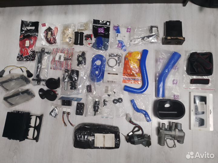 Цена за все Запчасти для ваз 210-2112