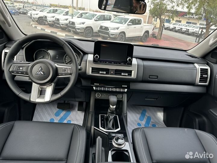 Mitsubishi L200 2.4 AT, 2024, 500 км