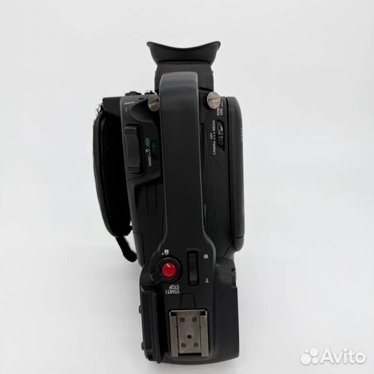 Видеокамера Canon XA11