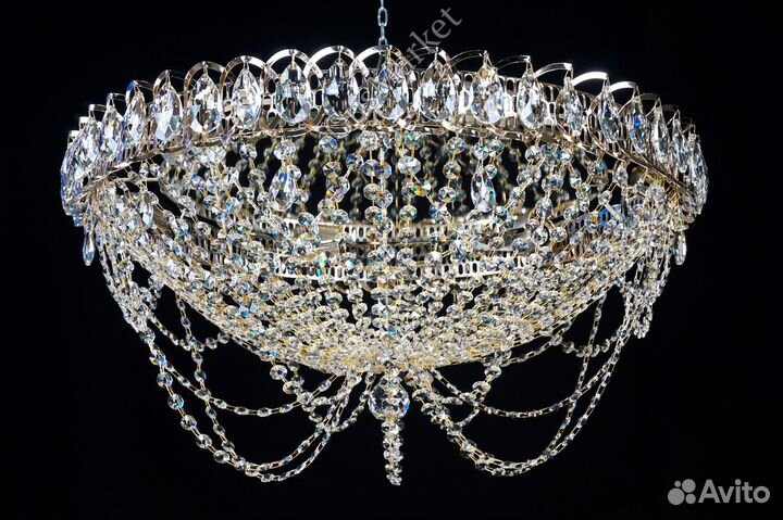 Хрустальная люстра 