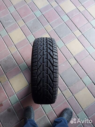 Winter Tact WT 90 195/75 R16