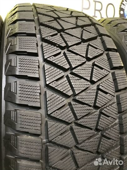 Bridgestone Blizzak DM-V2 275/55 R20 107T