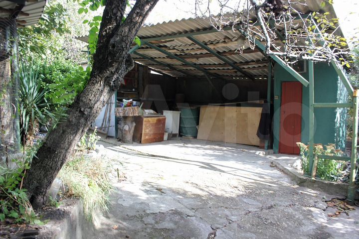 Дом 57 м² на участке 3,1 сот.