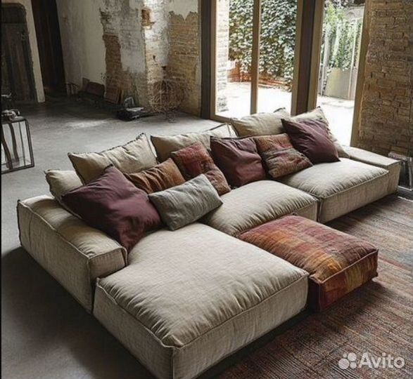 Диван. Диван лофт. Диван Италия