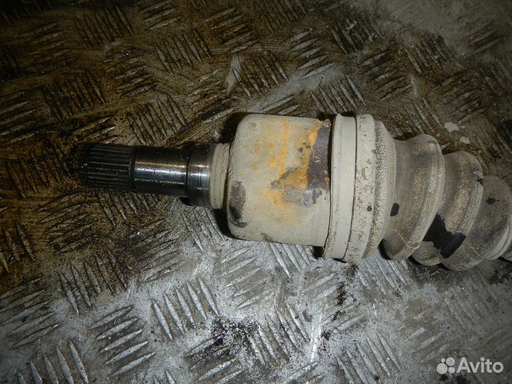 Полуось (привод в сборе) передняя левая, Ford (Фор