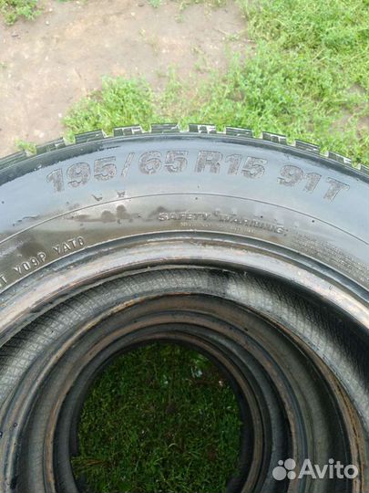 Kumho WinterCraft SUV Ice WS31 195/65 R15