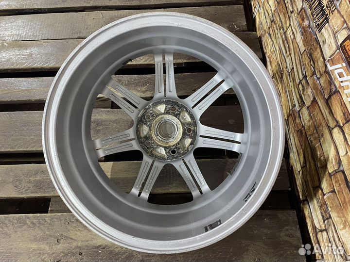 R17 5*114.3 Японские диски Bridgestone BEO S03