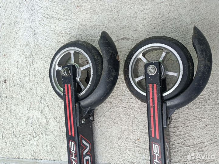 Продам лыжероллеры