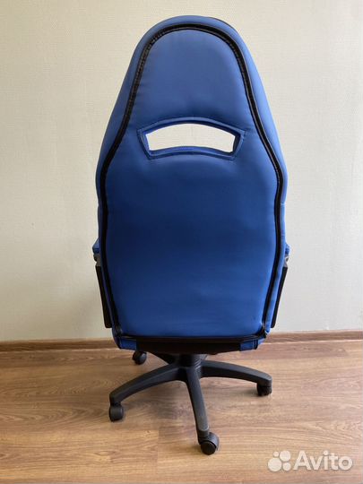 Компьютерное кресло новое