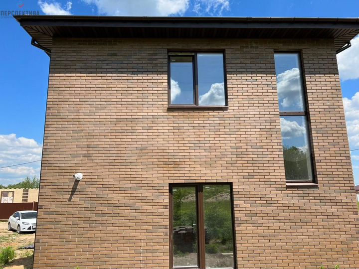 Дом 115 м² на участке 5 сот.