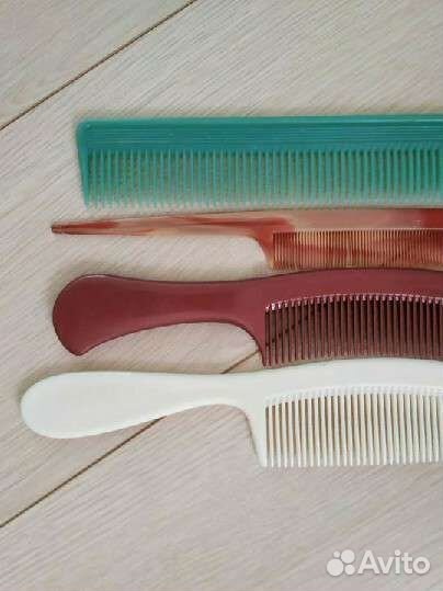 Расчески д/волос, пластик, СССР и позже, пакетом