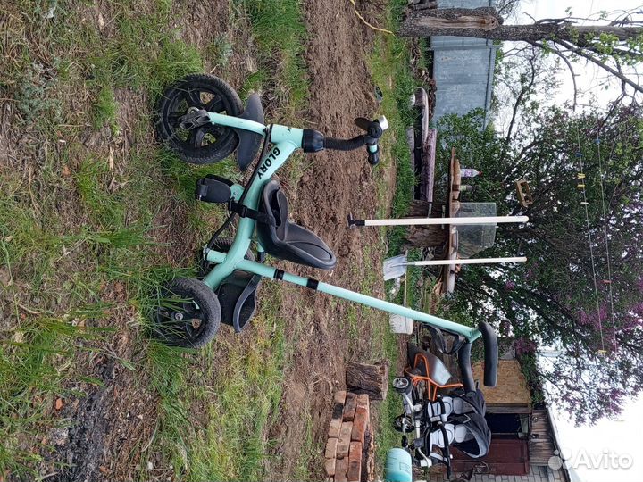 Трехколесный велосипед