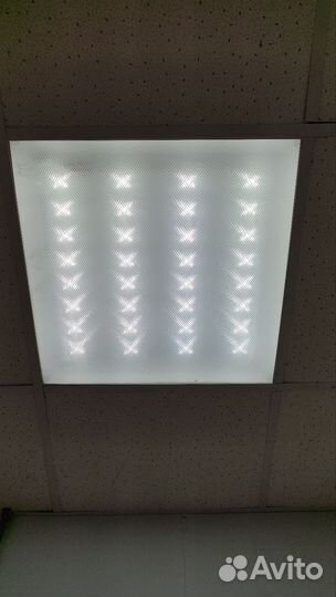 Светильник потолочный светодиодный