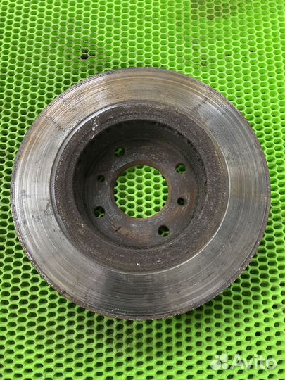 Диск тормозной Nissan Bluebird