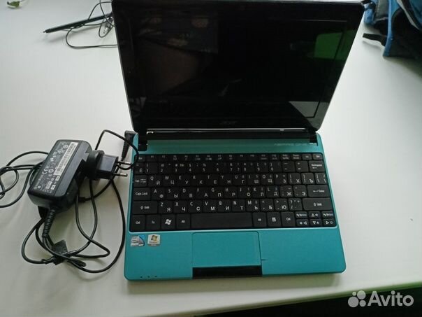 Нетбук Acer Aspire One D270