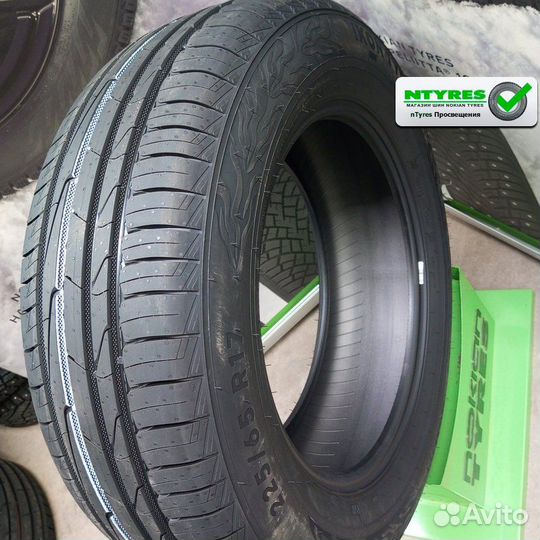 Ikon Tyres Autograph Aqua 3 SUV 215/65 R17 103H