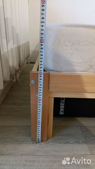 Кровать с матрасом 140 200